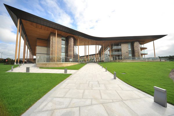 st_georges_park_july_2012_courtyard