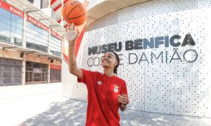 Female Benfica Basketball Player